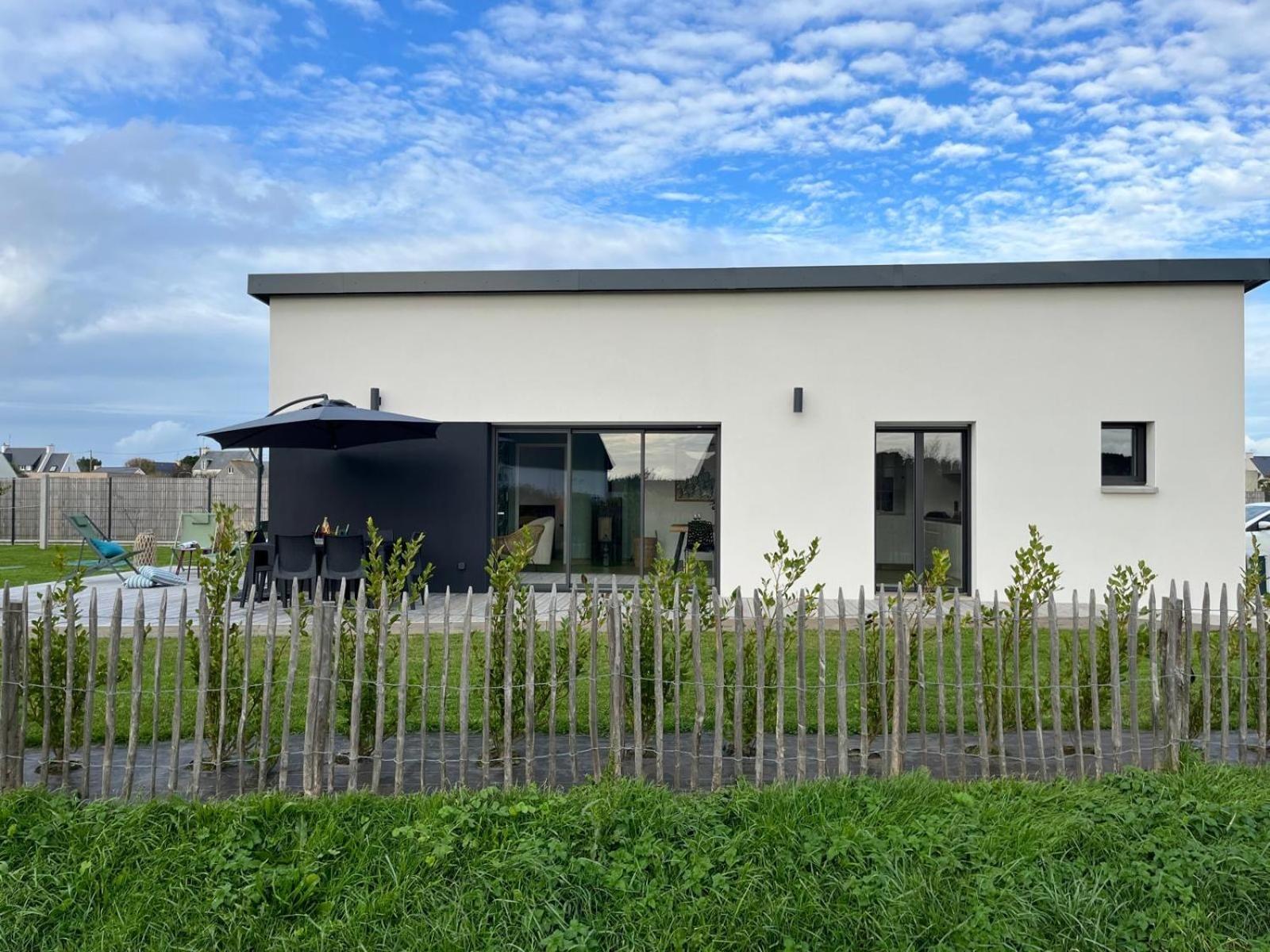 Villa Ty Plad, Penmarcʼh Exteriör bild